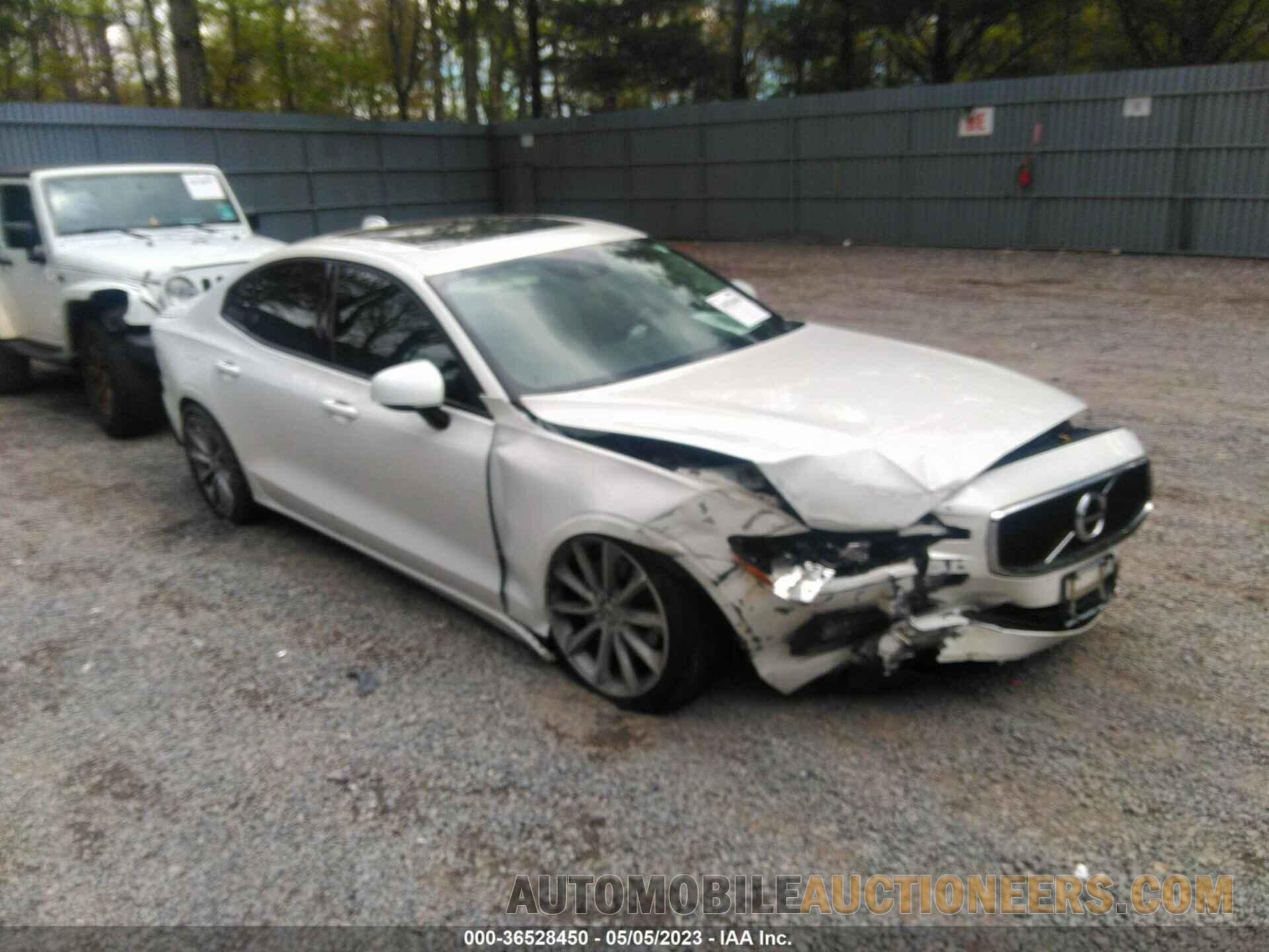 7JR102FK6KG016563 VOLVO S60 2019