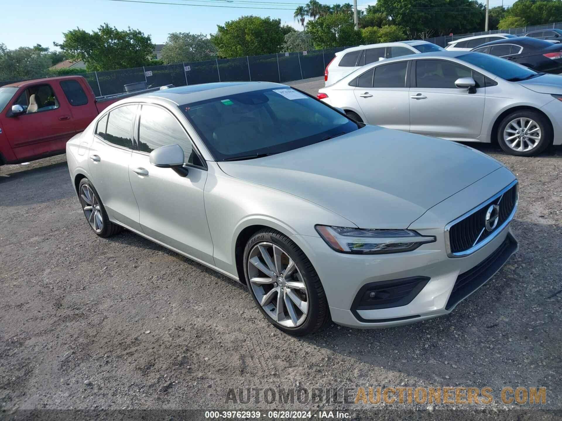 7JR102FK6MG080587 VOLVO S60 2021