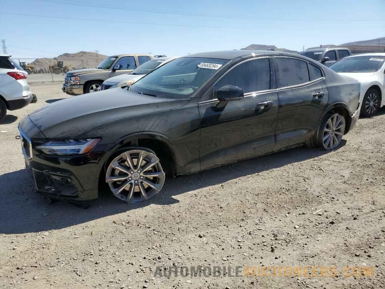 7JR102FK7MG102337 VOLVO S60 2021