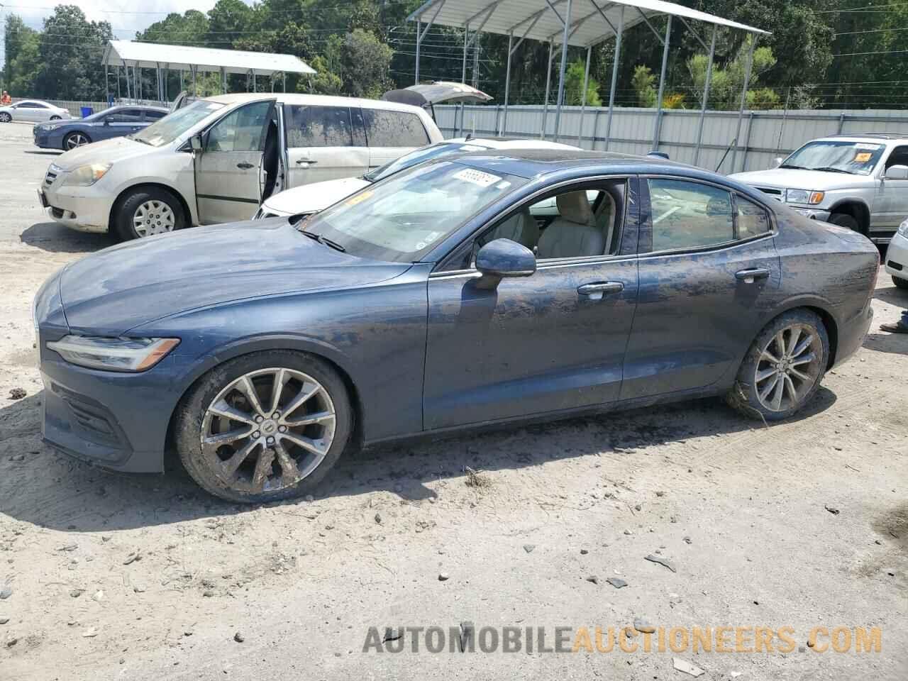 7JR102FK8LG037934 VOLVO S60 2020