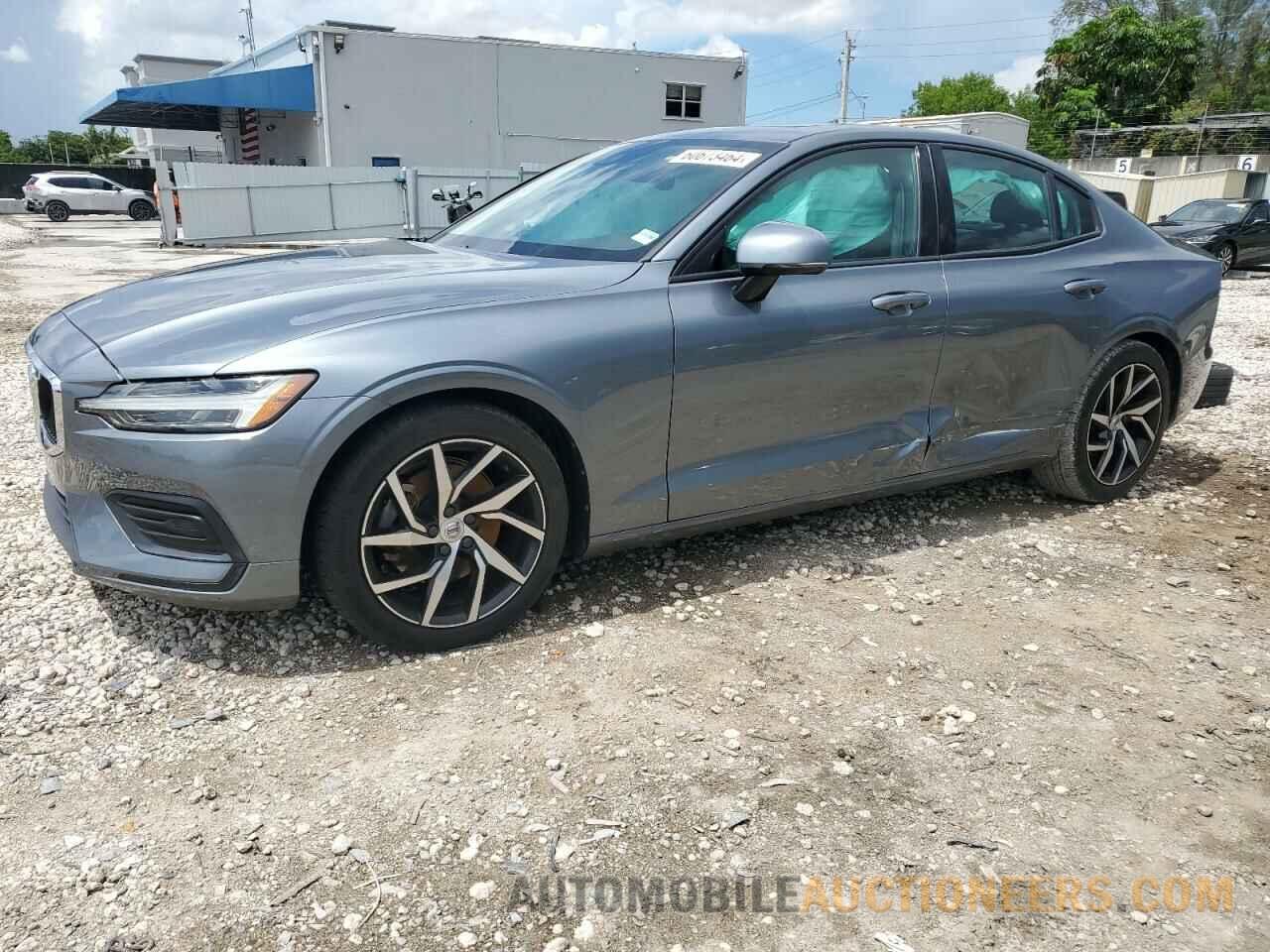 7JR102FK9LG042057 VOLVO S60 2020