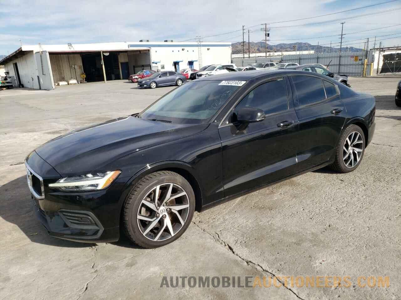 7JR102FKXKG010622 VOLVO S60 2019