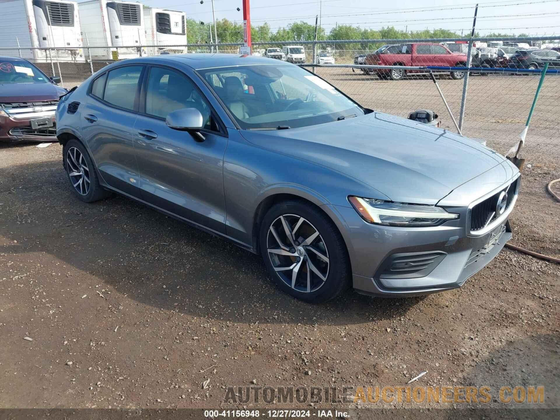 7JR102FKXKG015965 VOLVO S60 2019