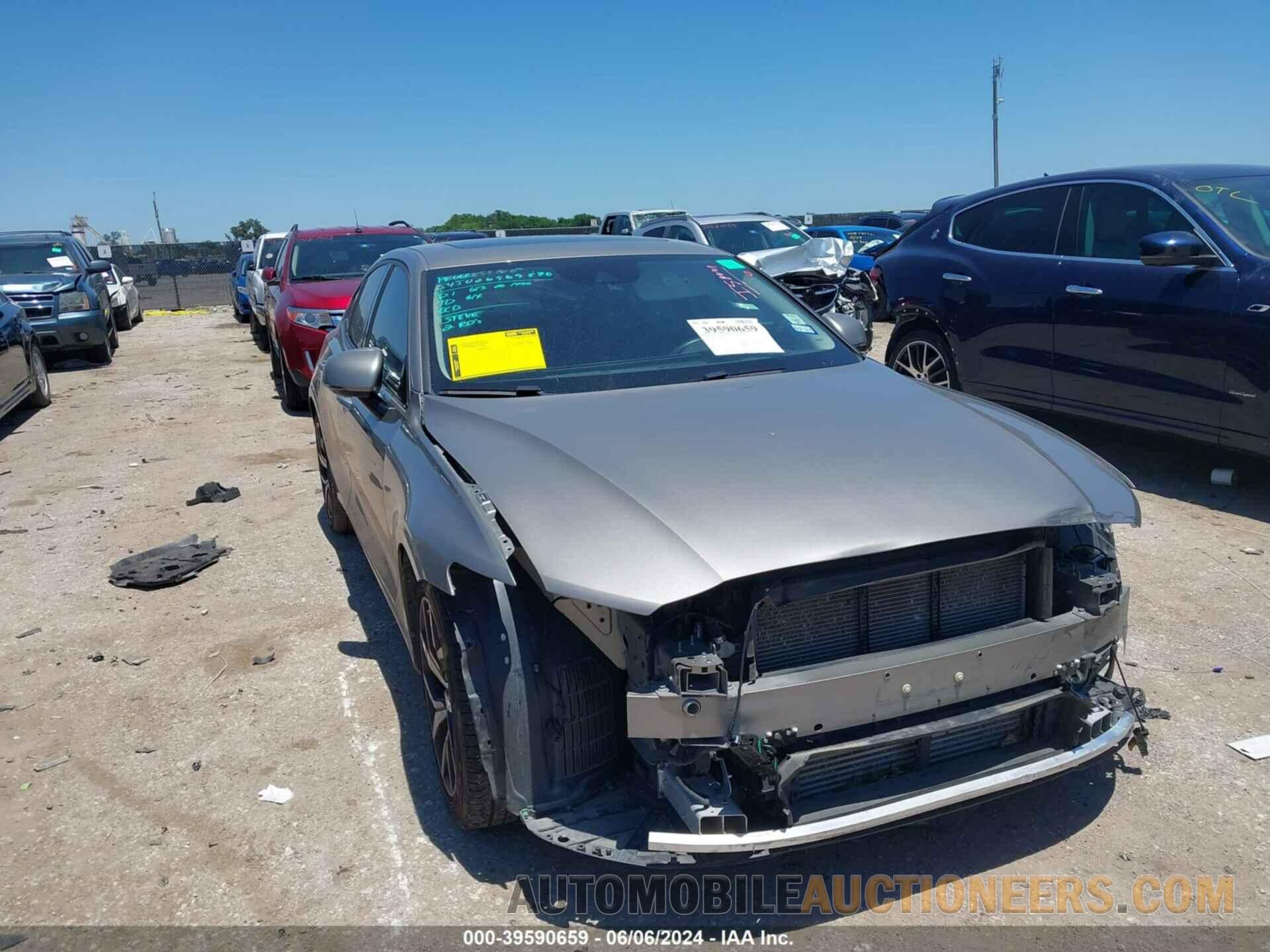 7JR102FKXKG018171 VOLVO S60 2019