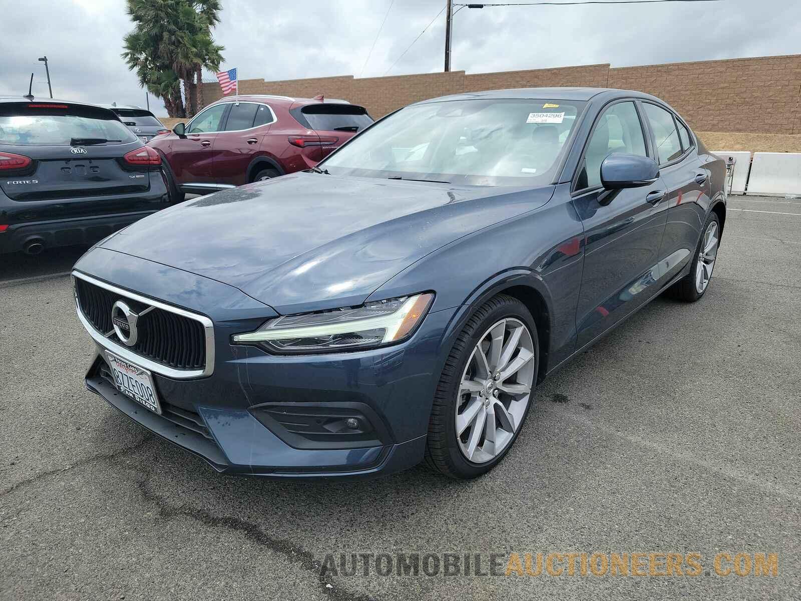 7JR102FKXMG102672 Volvo S60 2021