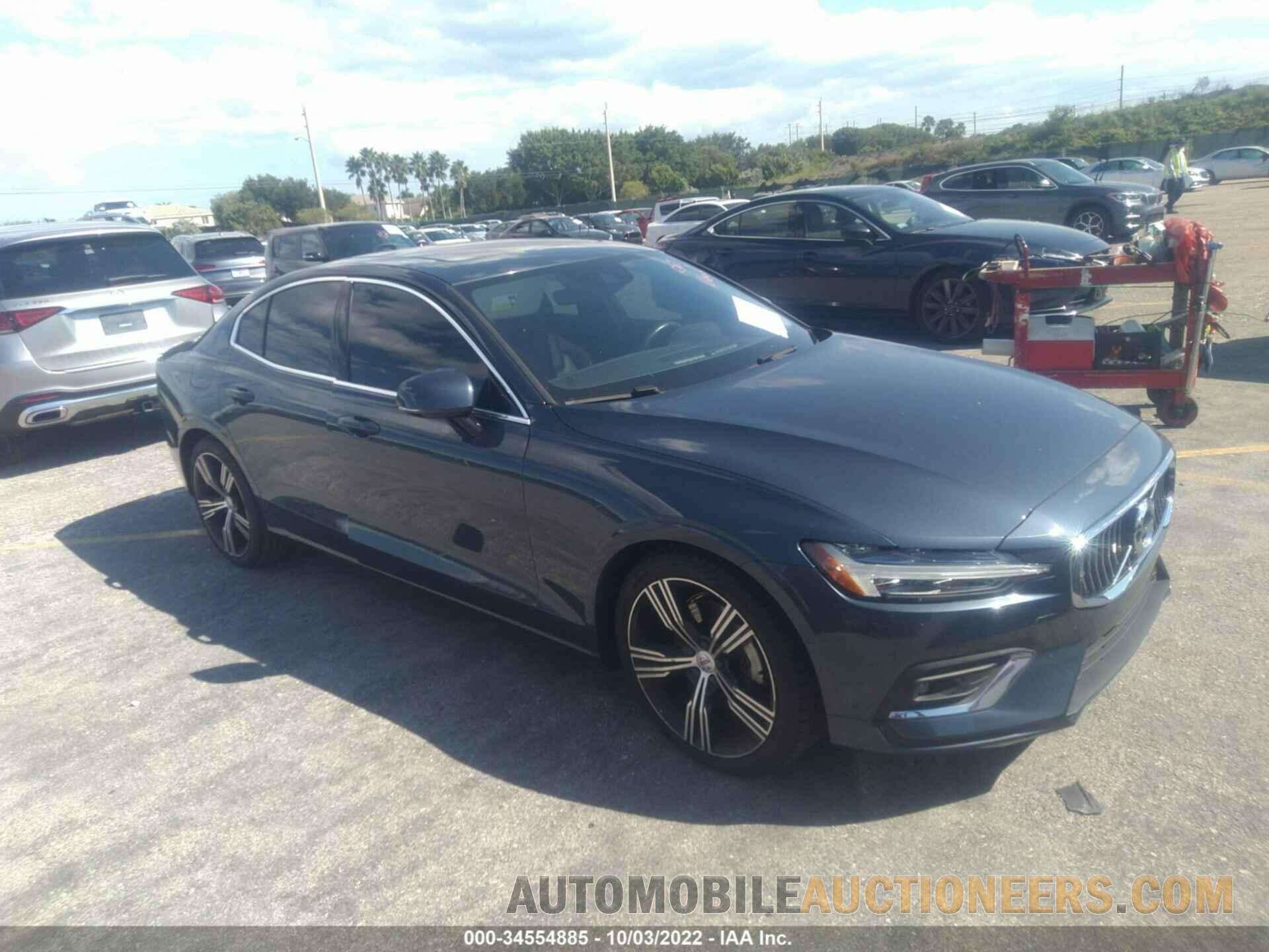 7JR102FL1KG004538 VOLVO S60 2019