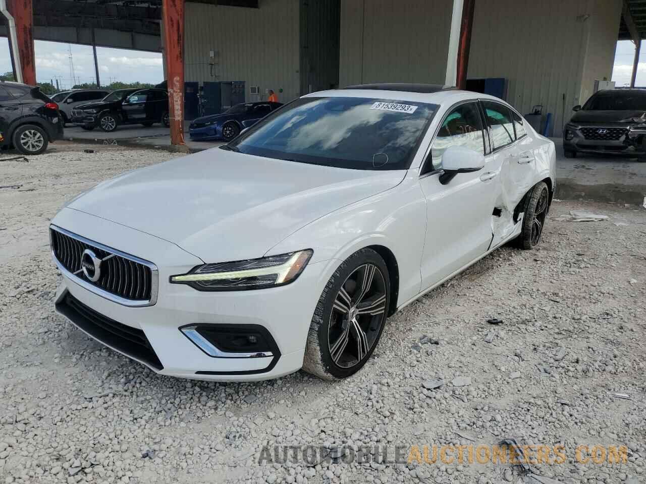 7JR102FL4KG012245 VOLVO S60 2019