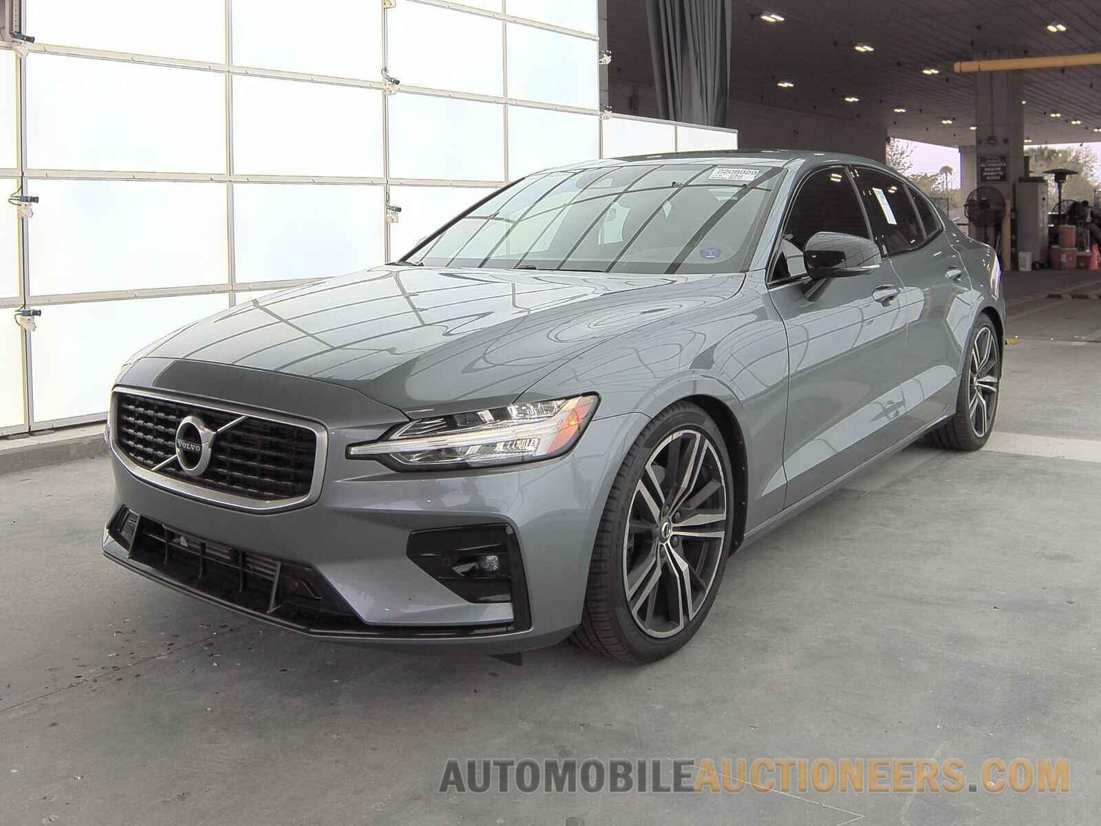 7JR102FM6KG001353 Volvo S60 2019