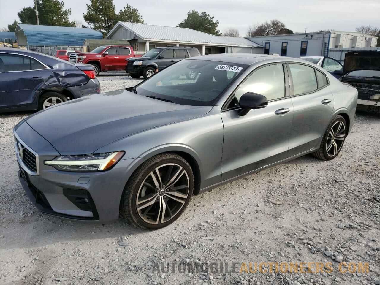 7JR102FM8KG005114 VOLVO S60 2019