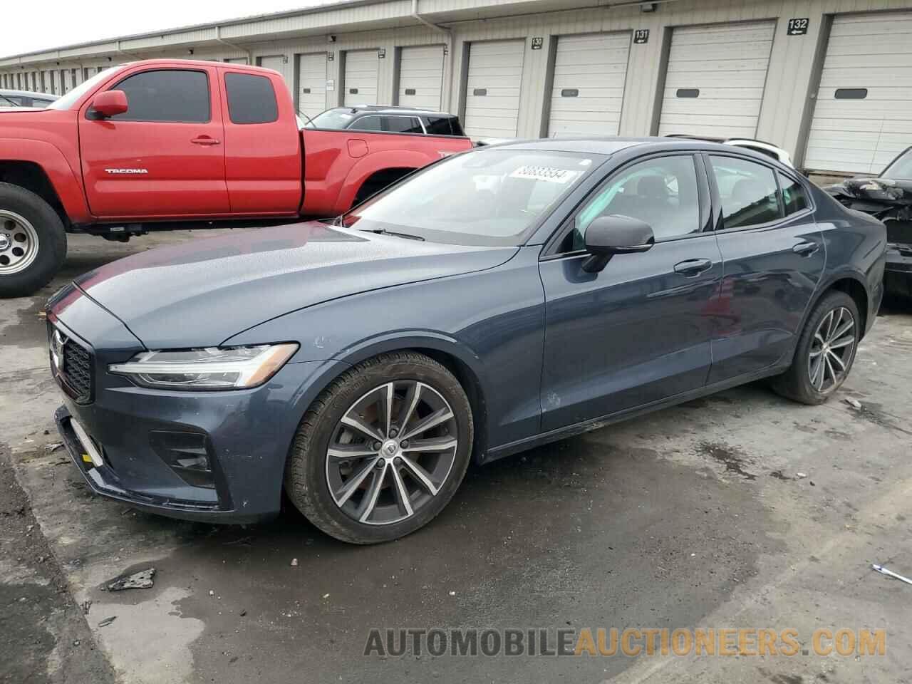 7JR102FZ6MG118395 VOLVO S60 2021