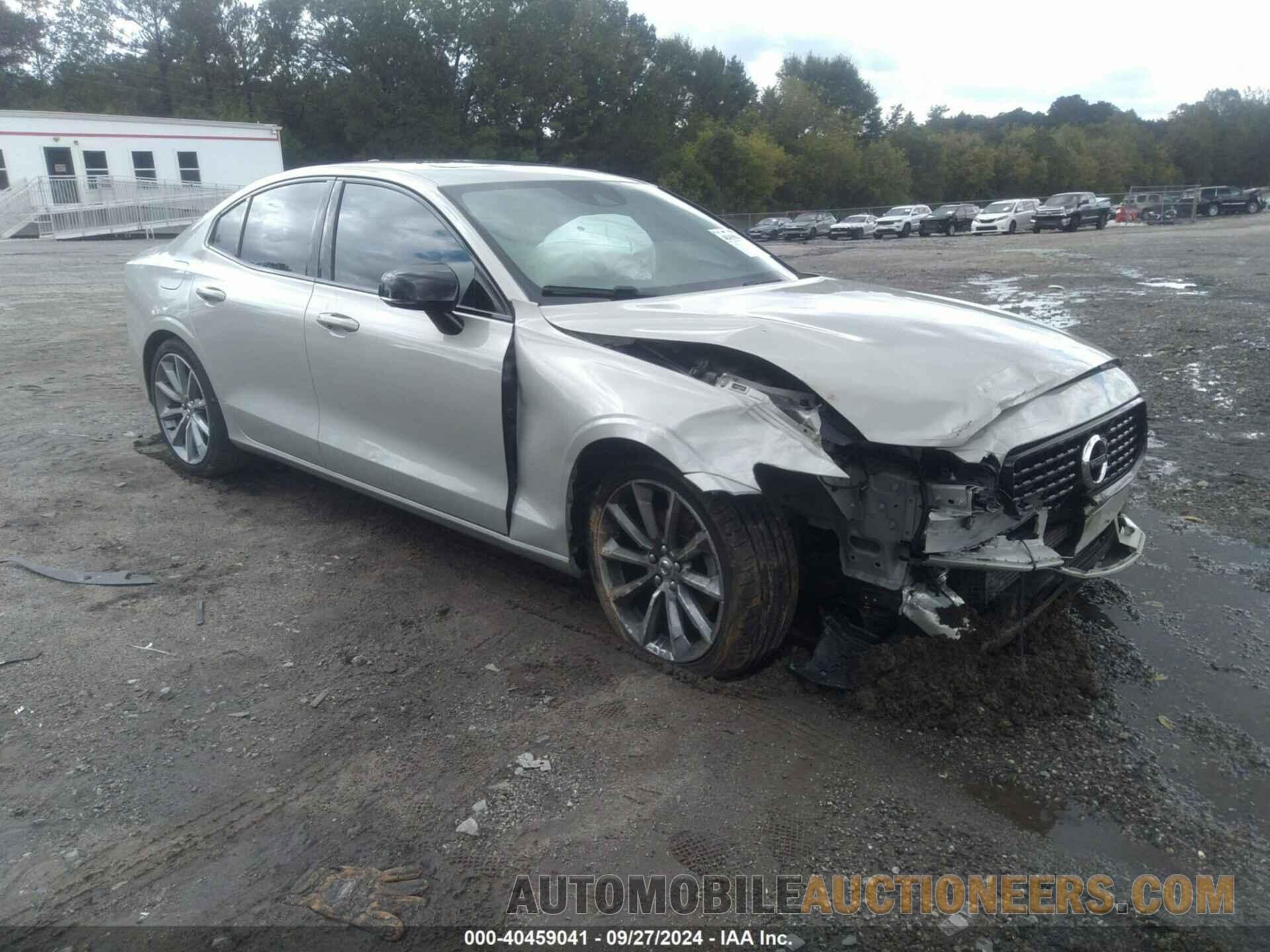 7JR102FZ6MG118672 VOLVO S60 2021