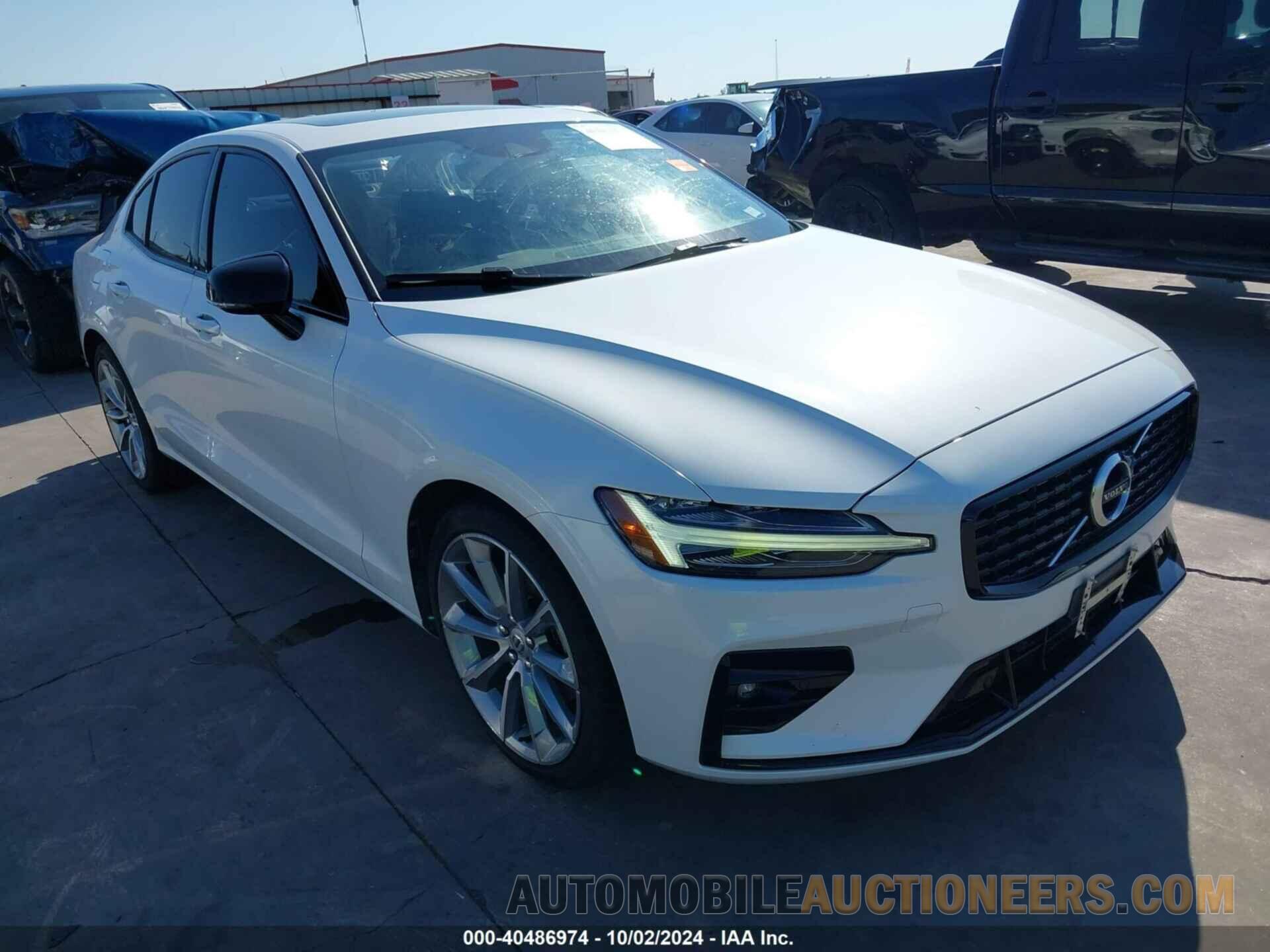 7JR102FZ7MG123847 VOLVO S60 2021