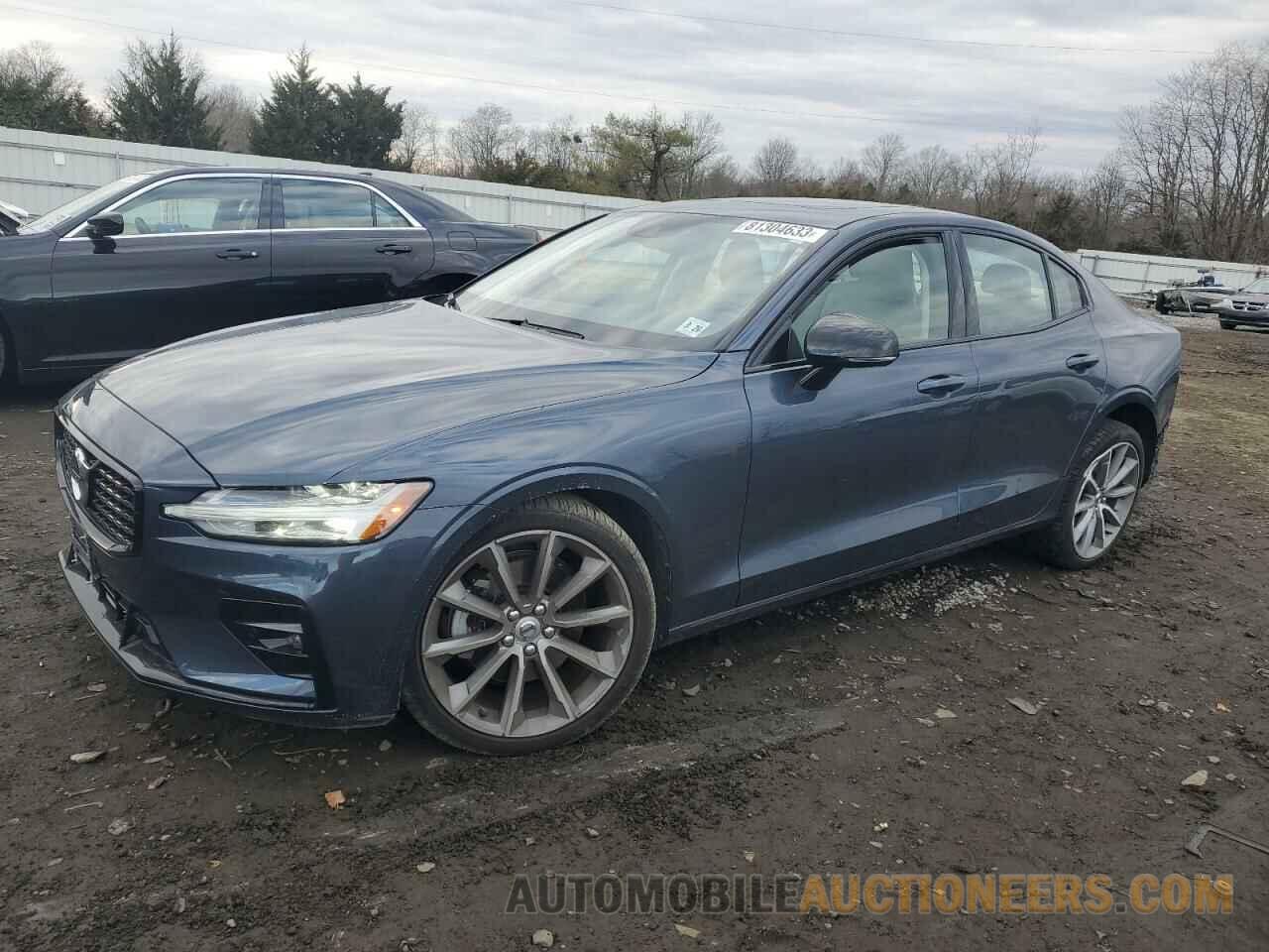 7JR102TZ5MG112432 VOLVO S60 2021