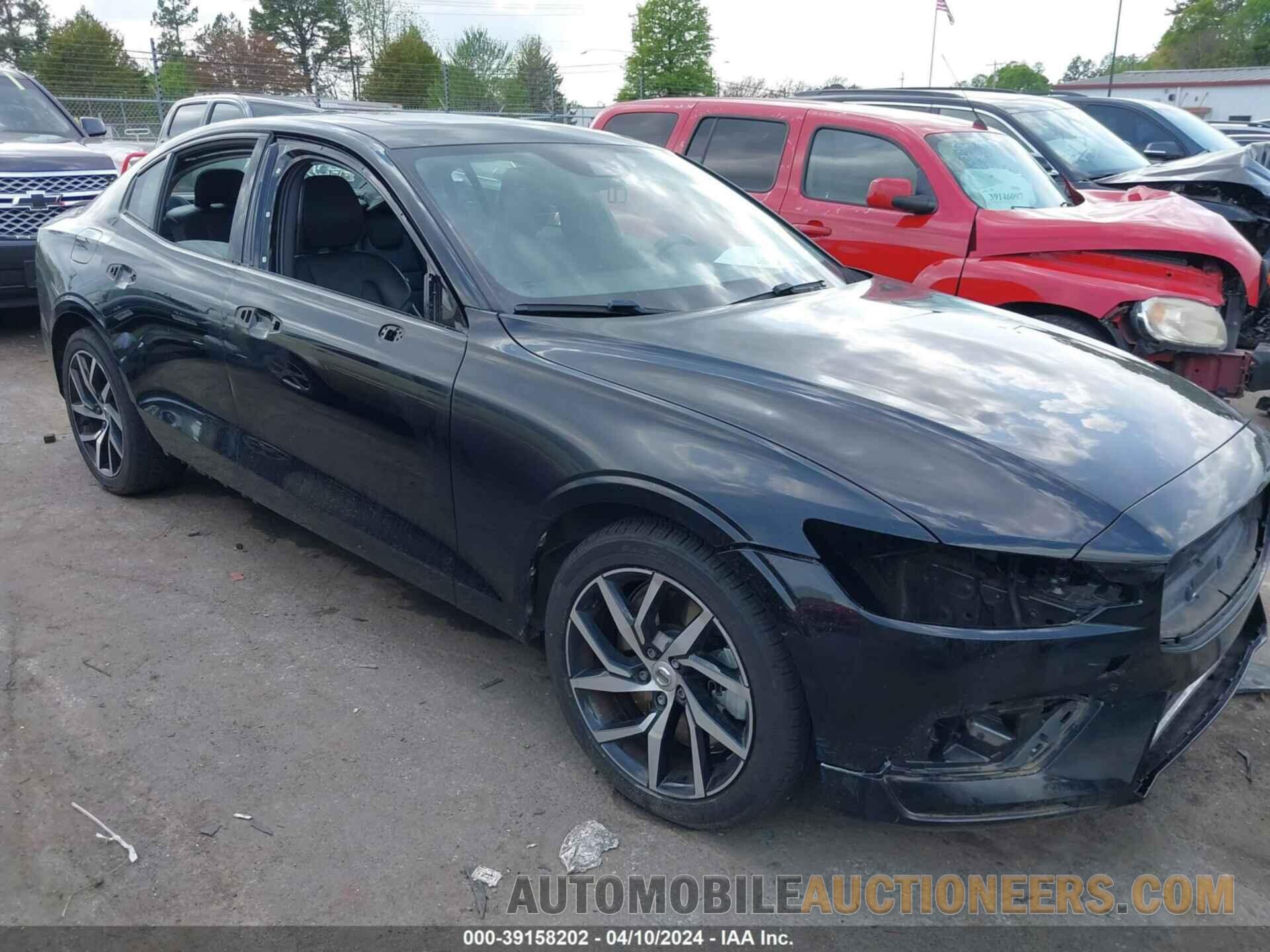 7JRA22TK2KG003288 VOLVO S60 2019