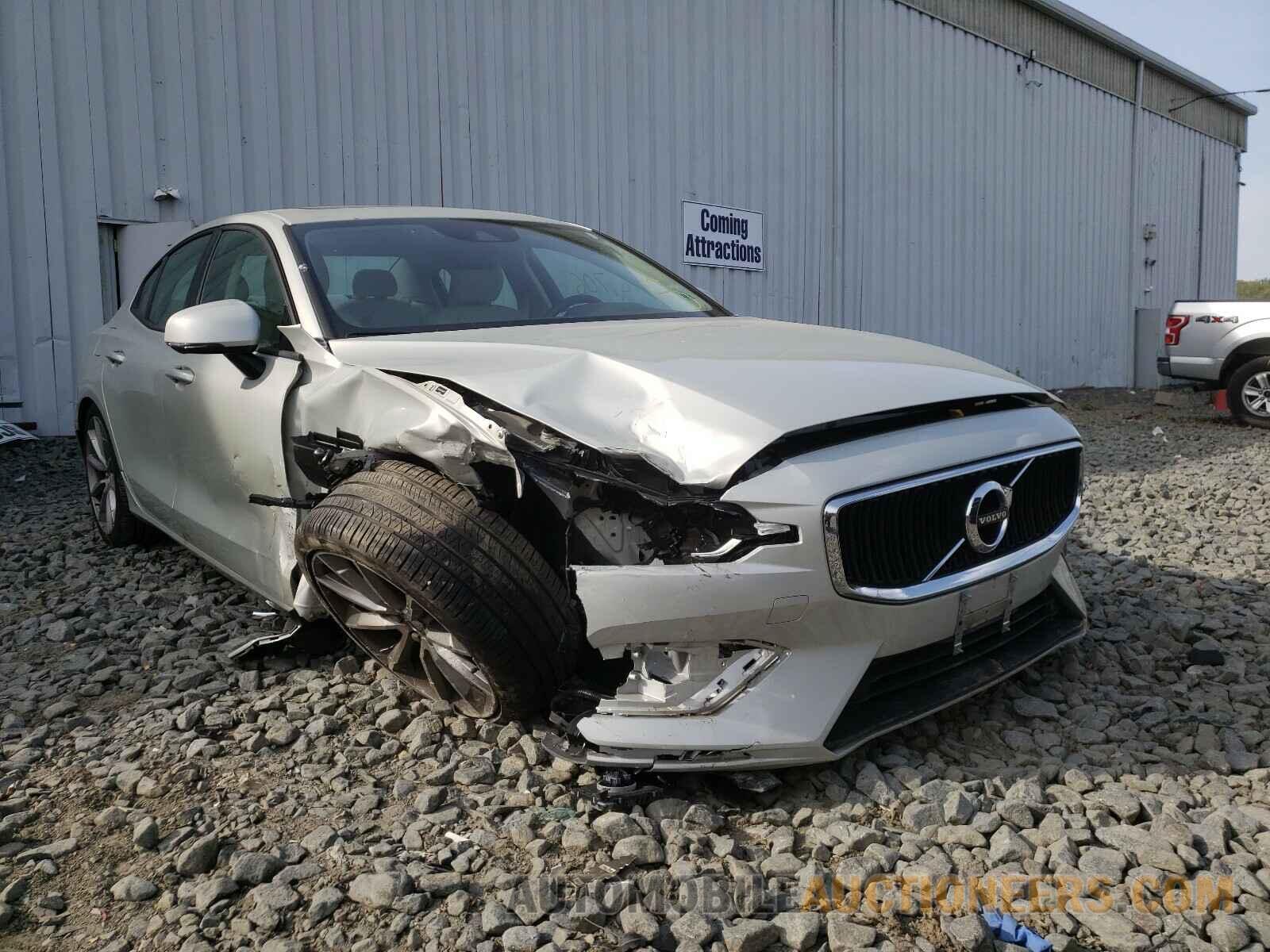 7JRA22TK2KG014971 VOLVO S60 2019