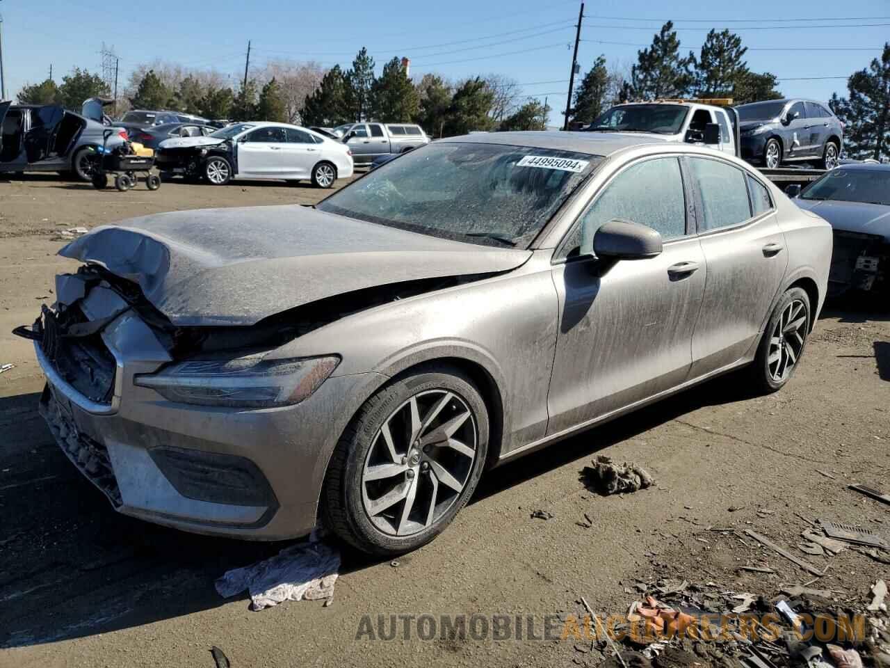 7JRA22TK3KG000917 VOLVO S60 2019