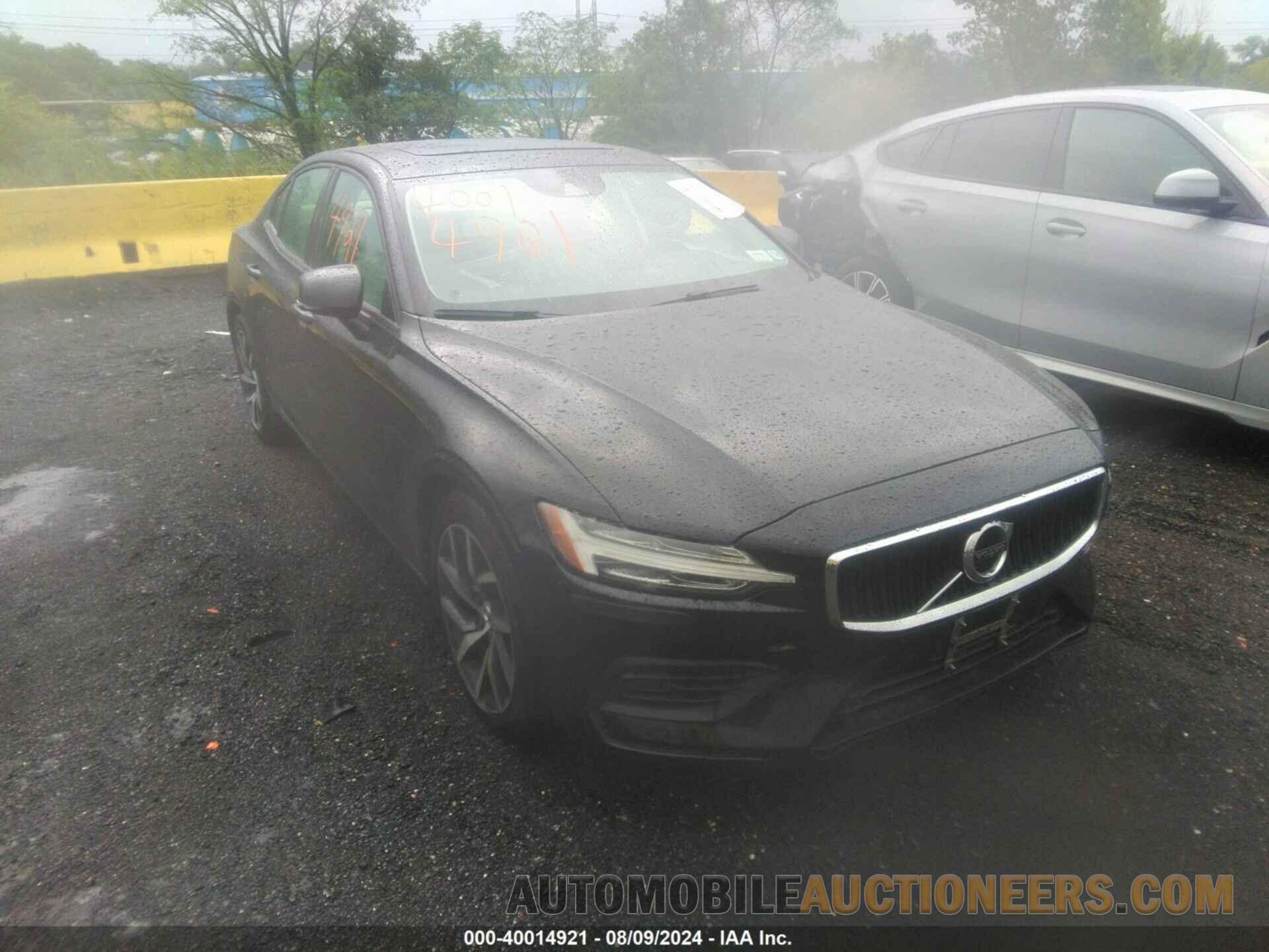 7JRA22TK6KG003147 VOLVO S60 2019