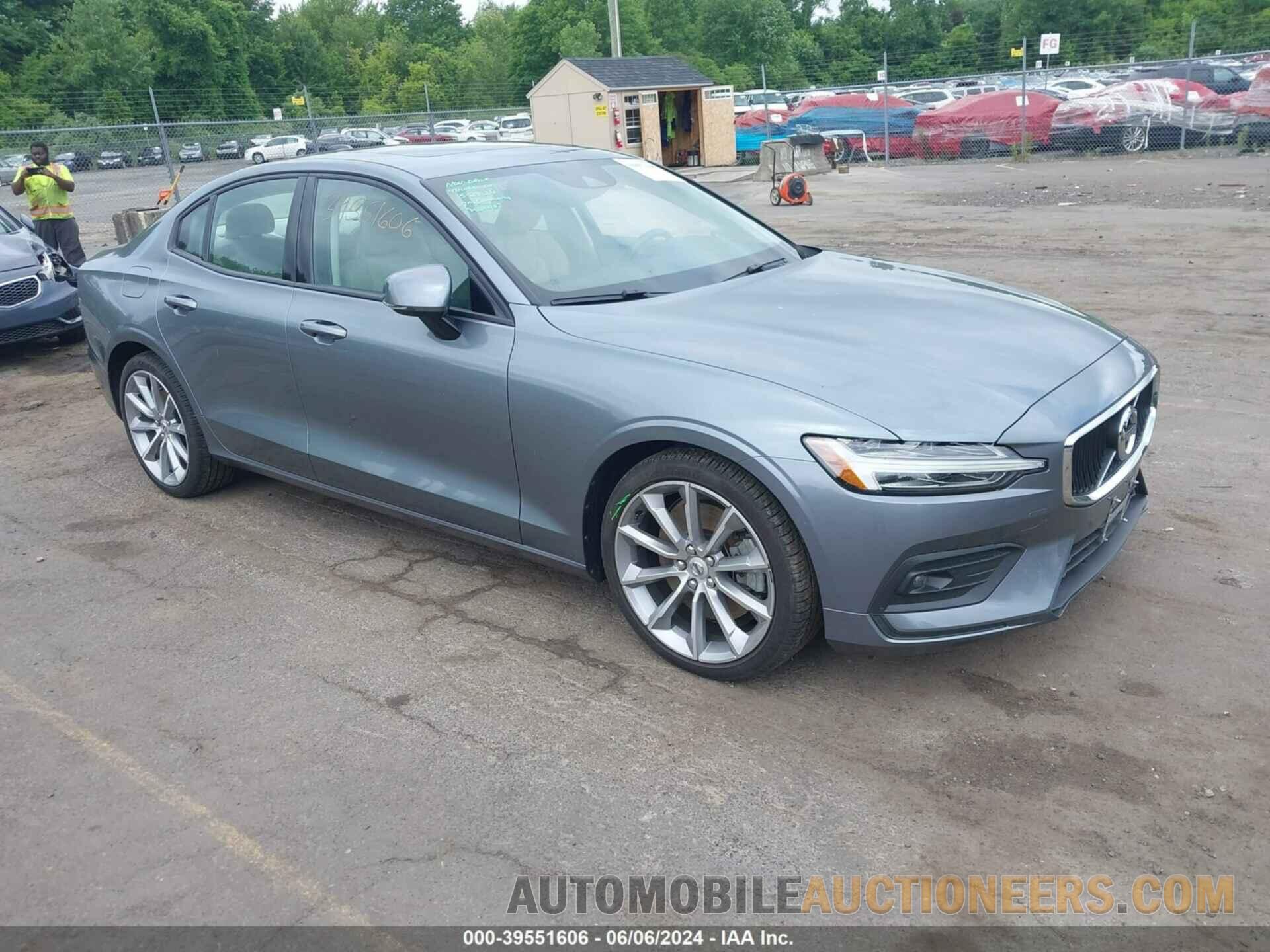 7JRA22TK6MG092916 VOLVO S60 2021