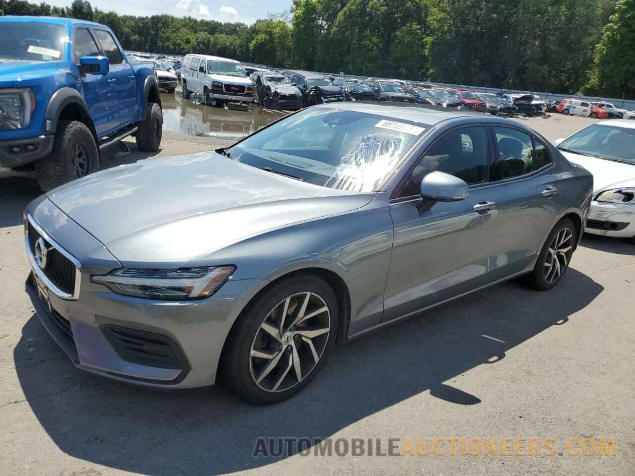 7JRA22TK7KG008678 VOLVO S60 2019