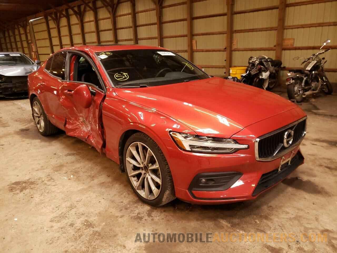 7JRA22TK8KG004400 VOLVO S60 2019