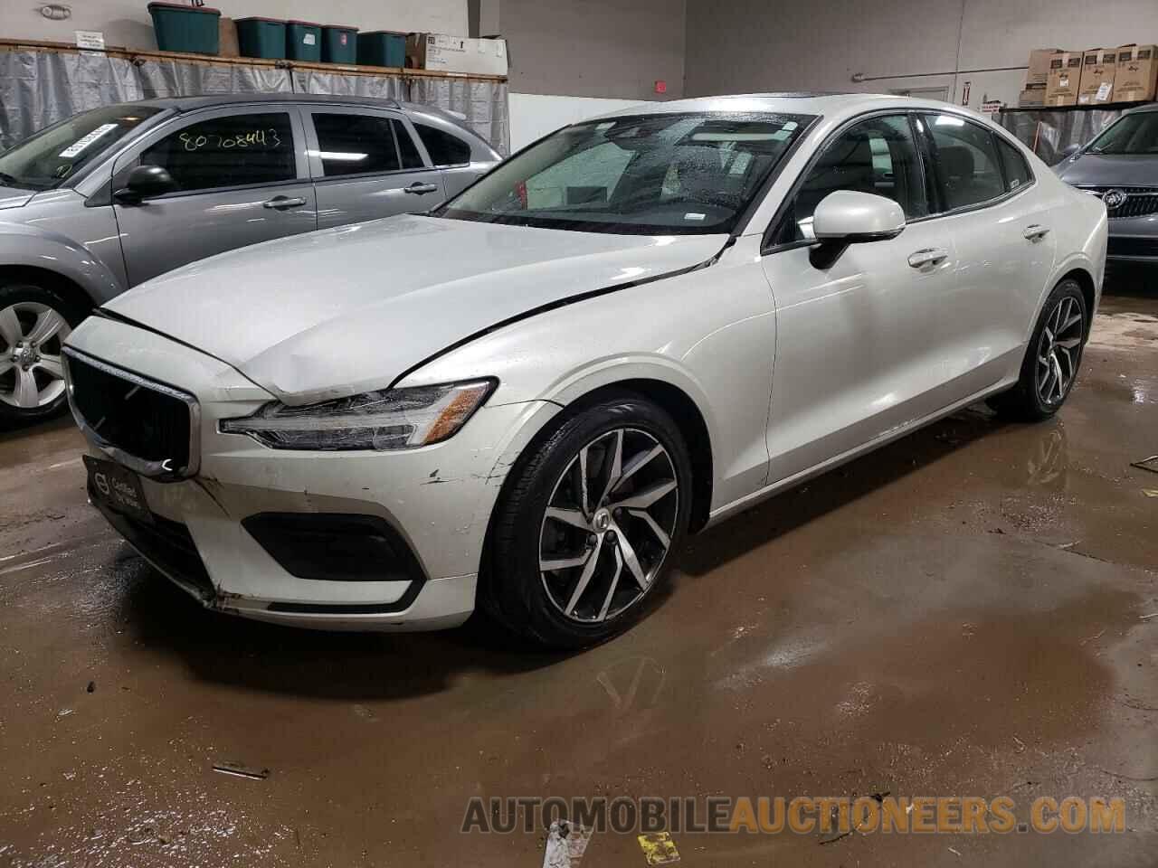 7JRA22TK8KG006602 VOLVO S60 2019