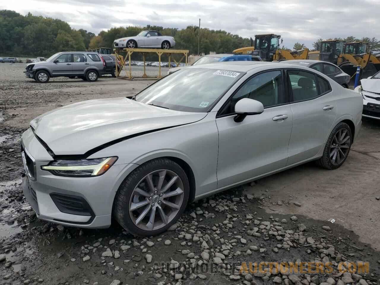 7JRA22TK8KG012741 VOLVO S60 2019