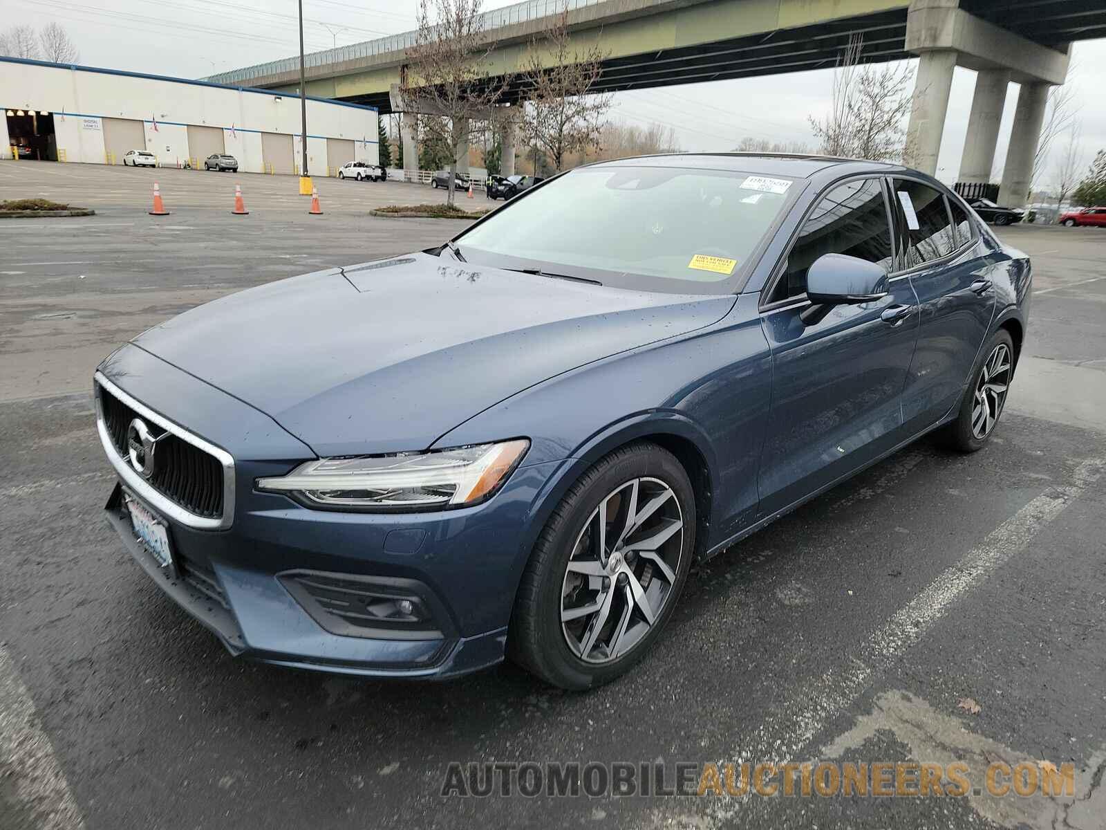 7JRA22TK8KG018152 Volvo S60 2019