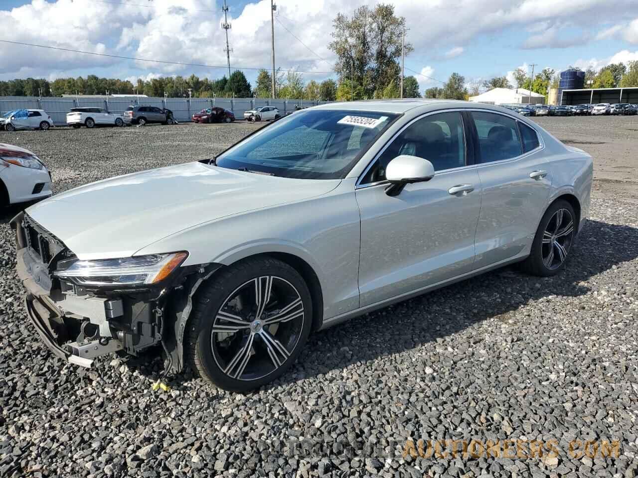 7JRA22TL0MG095593 VOLVO S60 2021