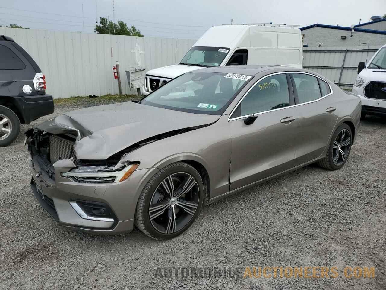 7JRA22TL1KG009284 VOLVO S60 2019