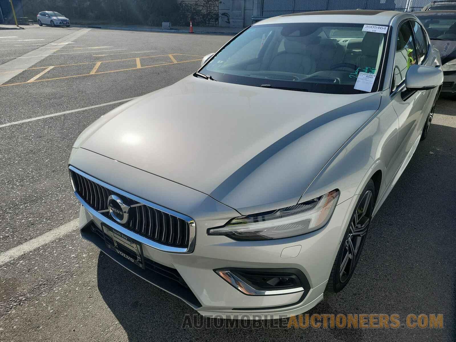 7JRA22TL4KG013412 Volvo S60 2019