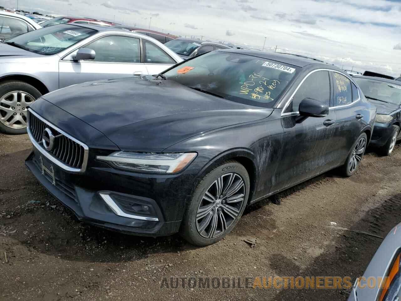 7JRA22TL8KG010013 VOLVO S60 2019