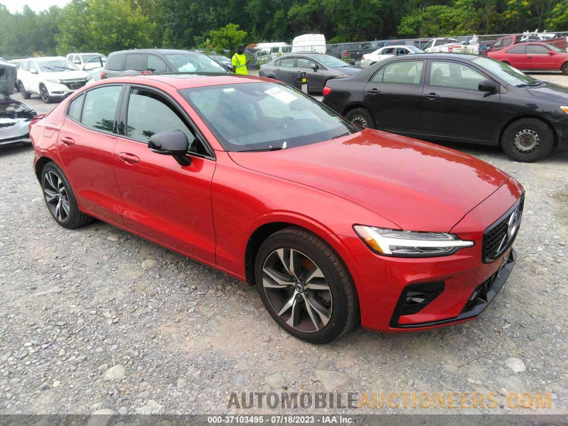 7JRA22TM0MG094002 VOLVO S60 2021