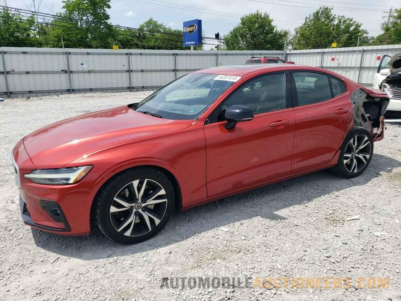 7JRA22TM4KG015461 VOLVO S60 2019