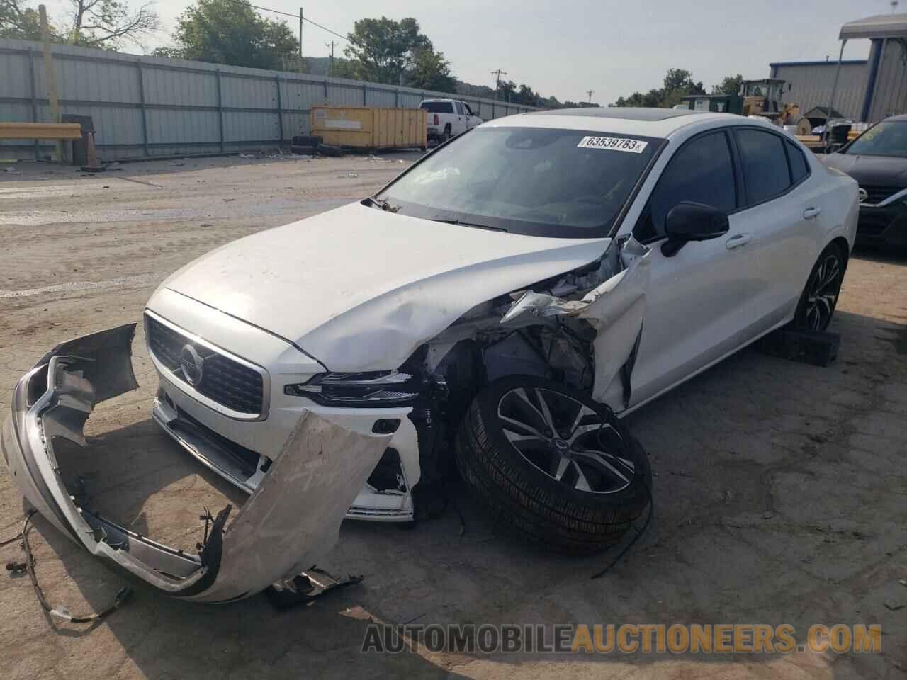 7JRA22TMXKG012581 VOLVO S60 2019