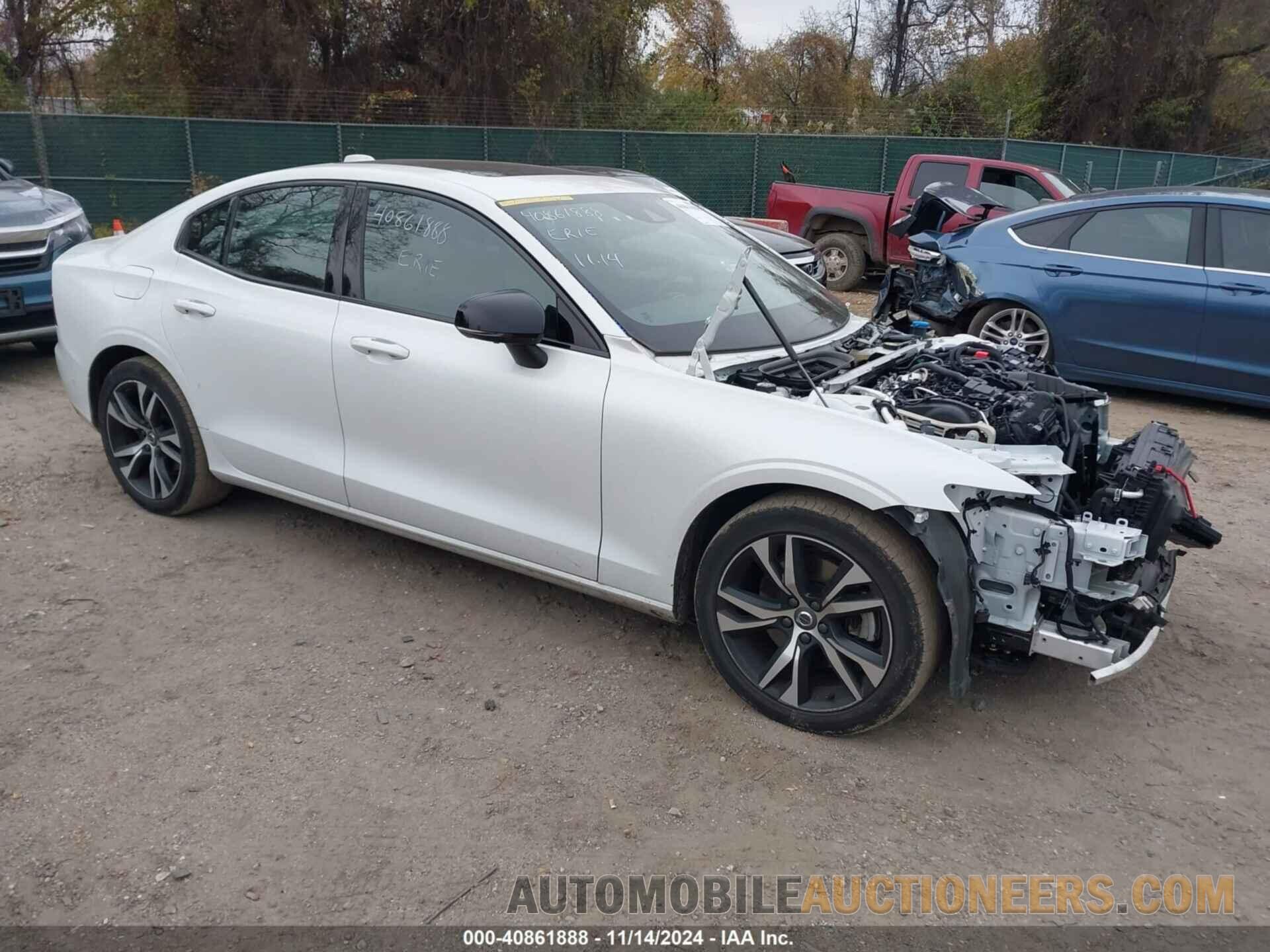 7JRL12TM4NG192138 VOLVO S60 2022