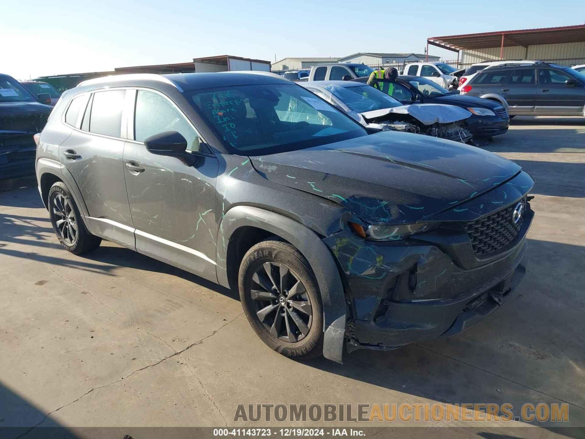 7MMVABBM8RN185901 MAZDA CX-50 2024