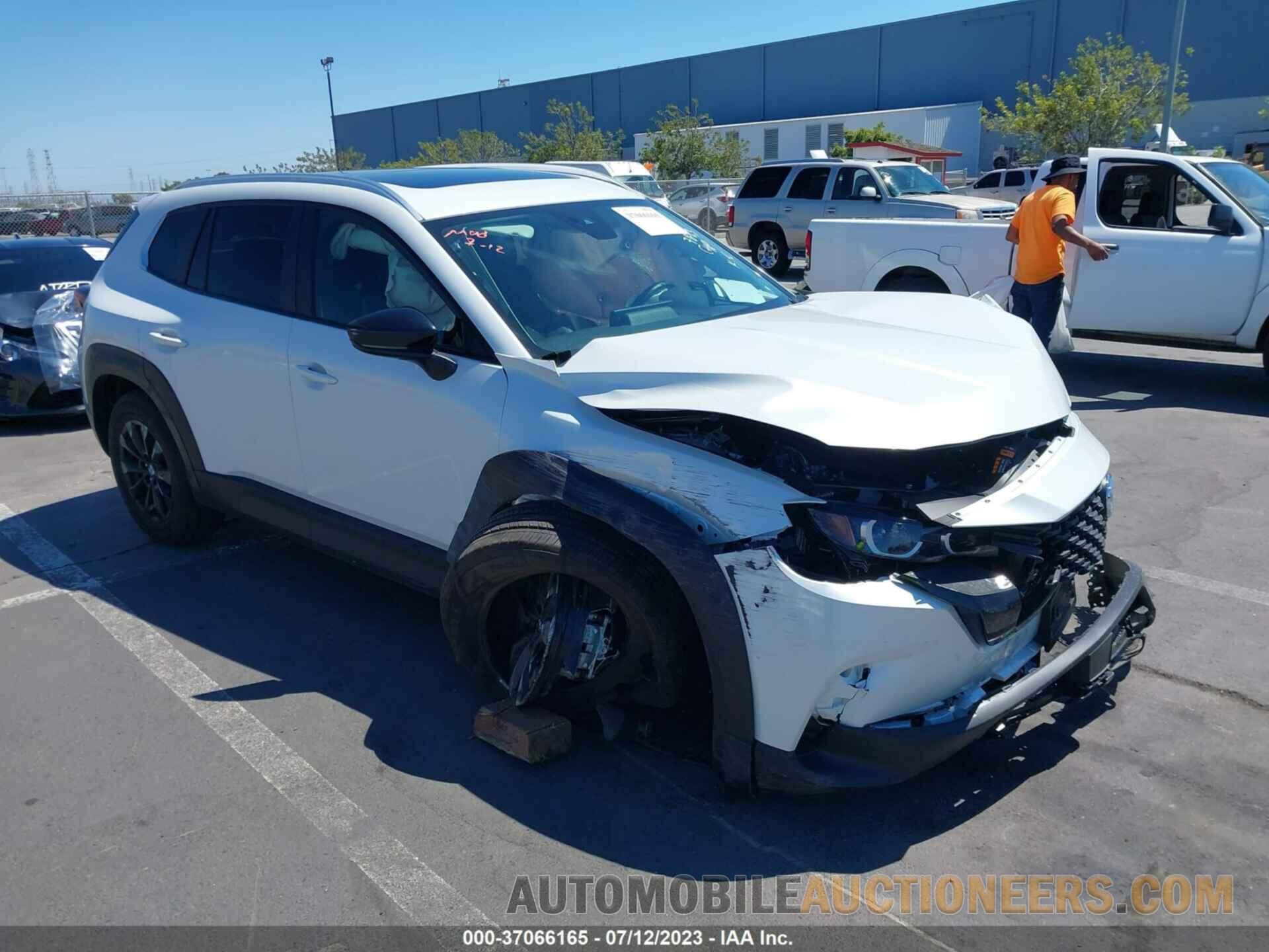 7MMVABCM8PN139464 MAZDA CX-50 2023