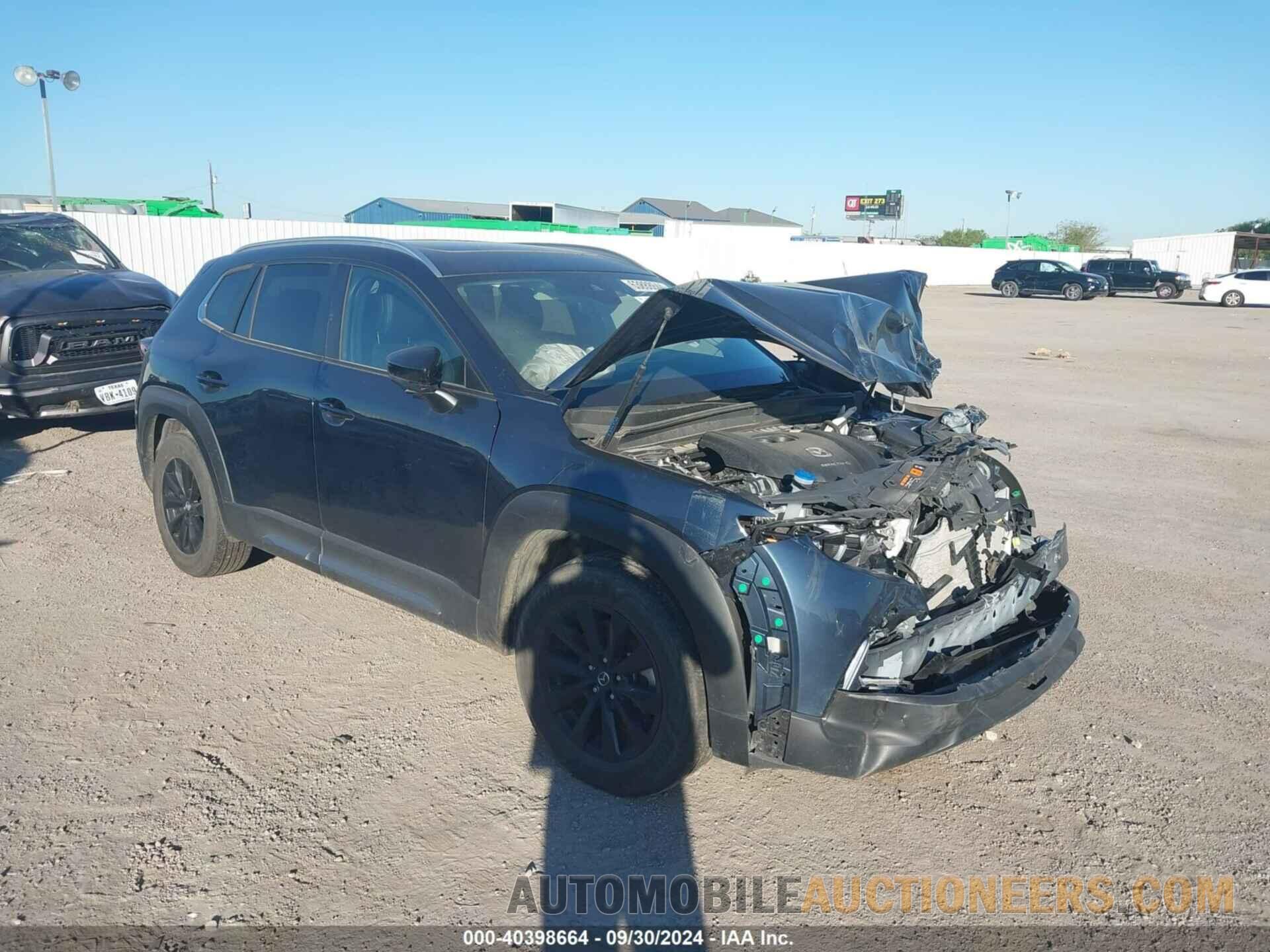 7MMVABCM9PN137724 MAZDA CX-50 2023