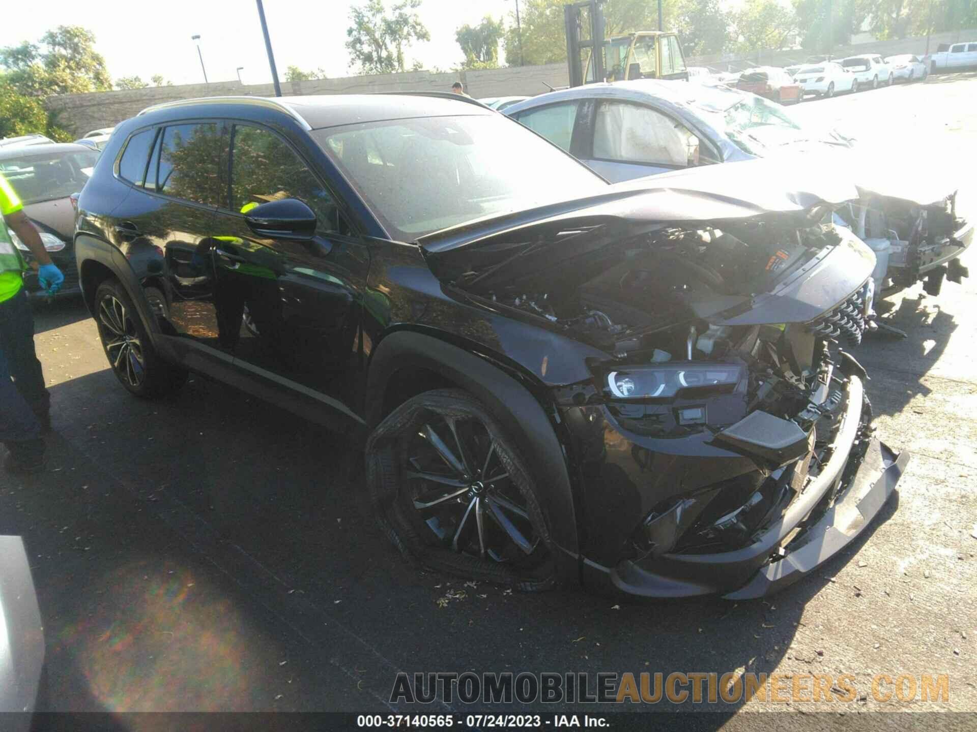 7MMVABEM9PN137784 MAZDA CX-50 2023