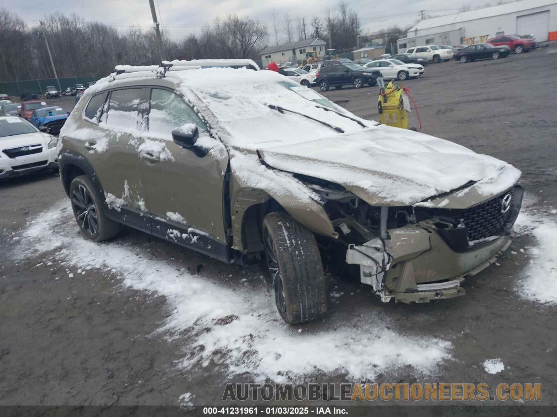 7MMVABEYXPN101153 MAZDA CX-50 2023