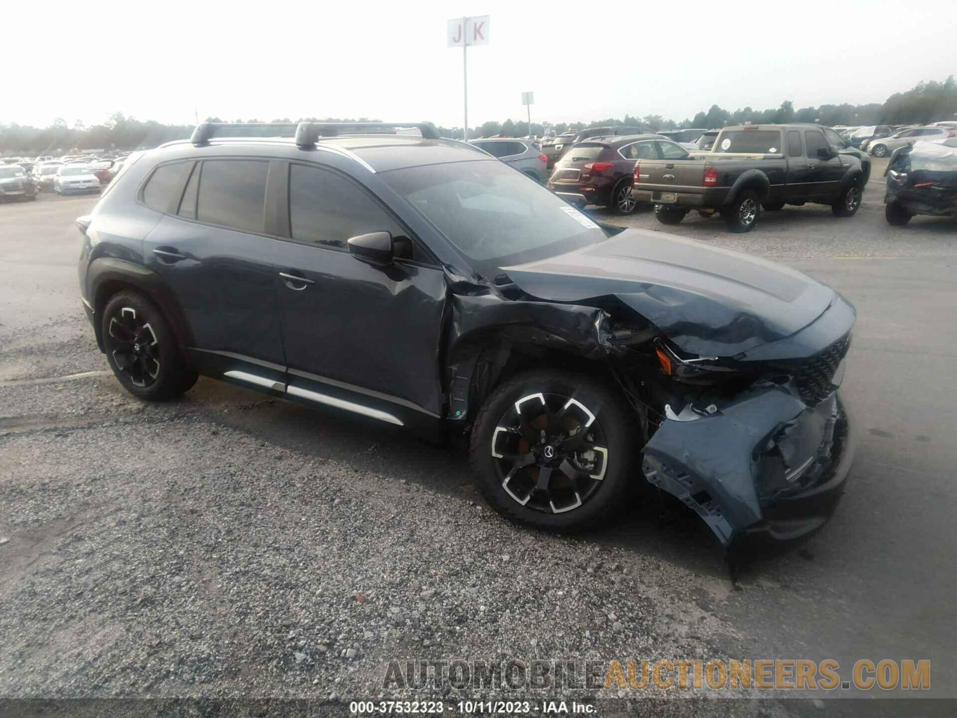 7MMVABXY5PN136888 MAZDA CX-50 2023