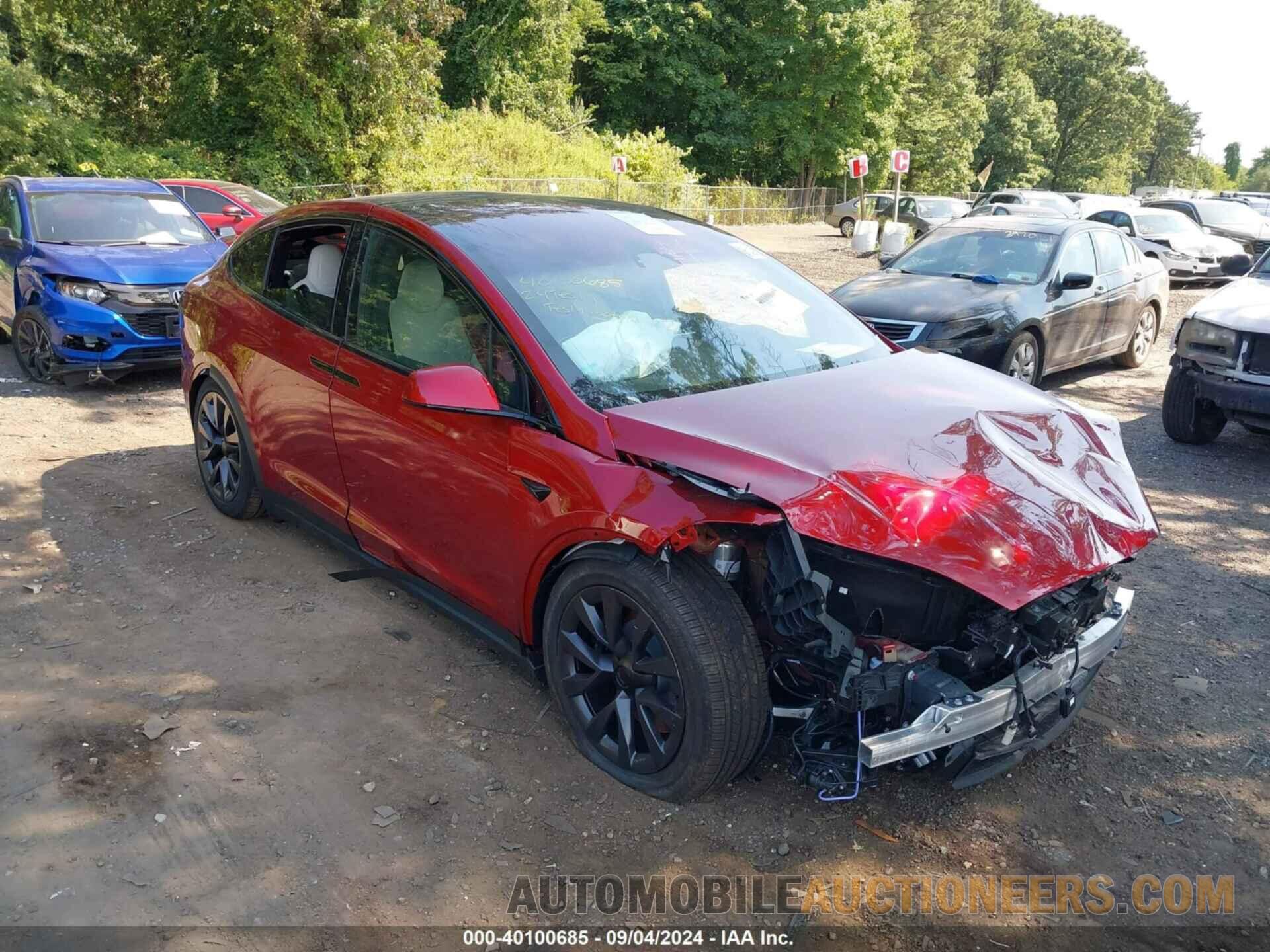 7SAXCBE50RF445068 TESLA MODEL X 2024