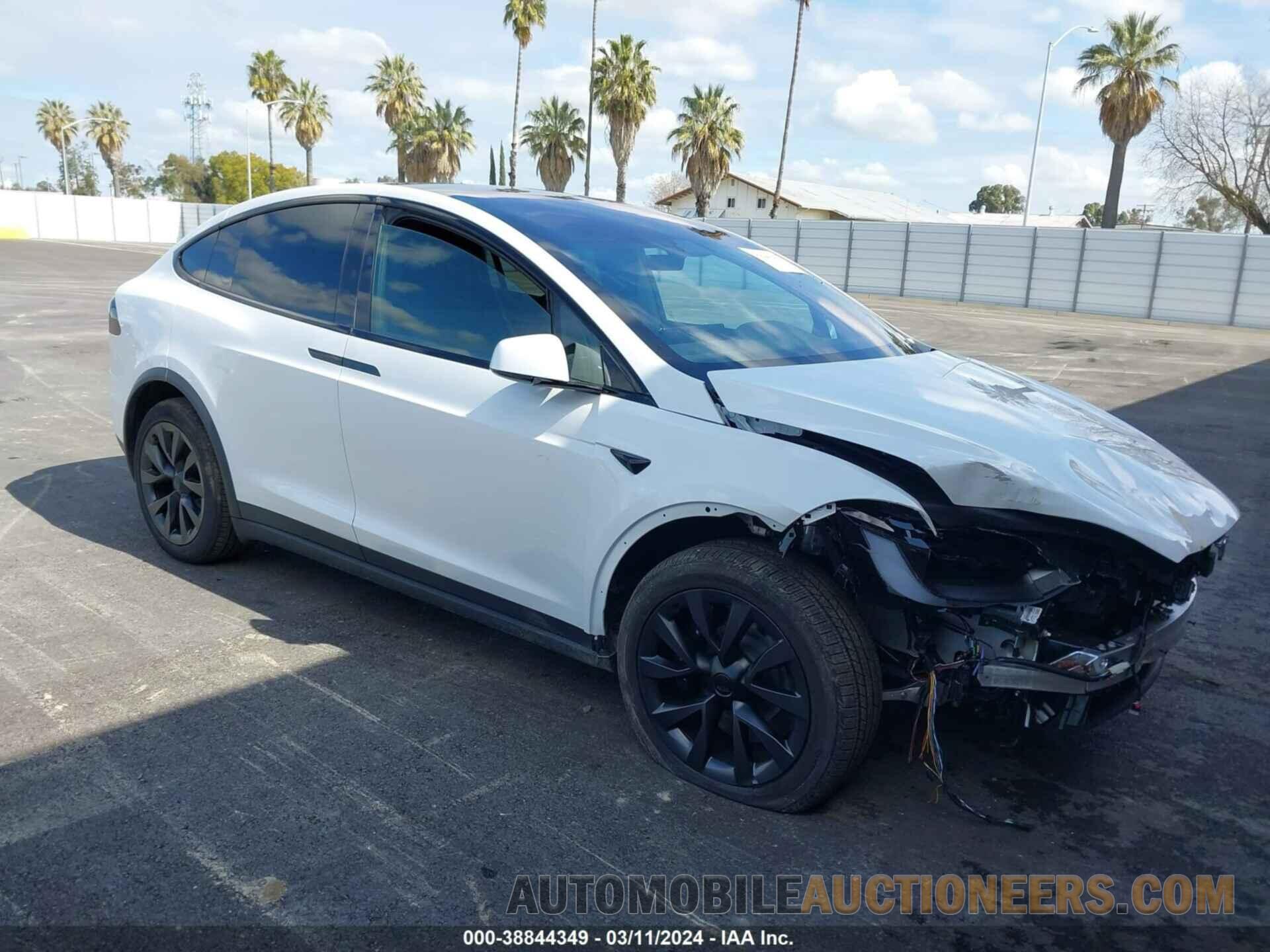 7SAXCBE55RF438648 TESLA MODEL X 2024