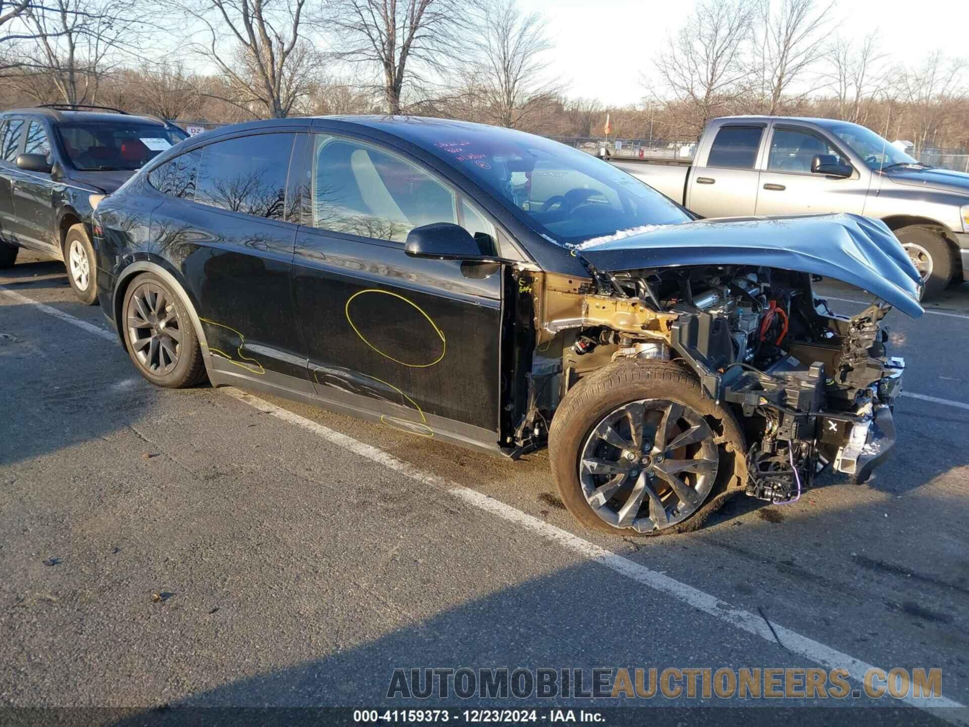 7SAXCBE55RF456115 TESLA MODEL X 2024