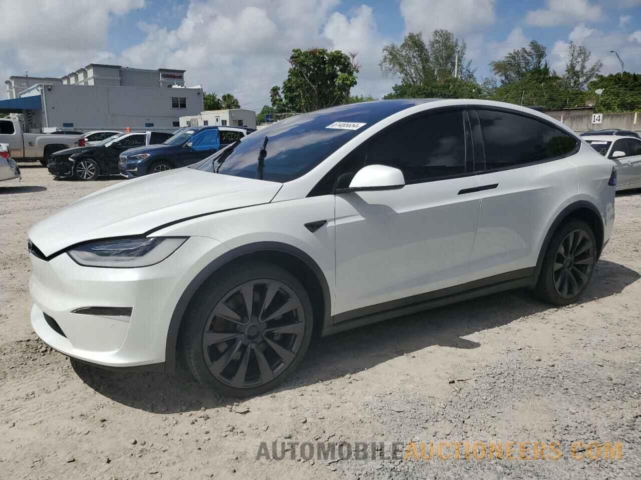 7SAXCBE58NF328817 TESLA MODEL X 2022