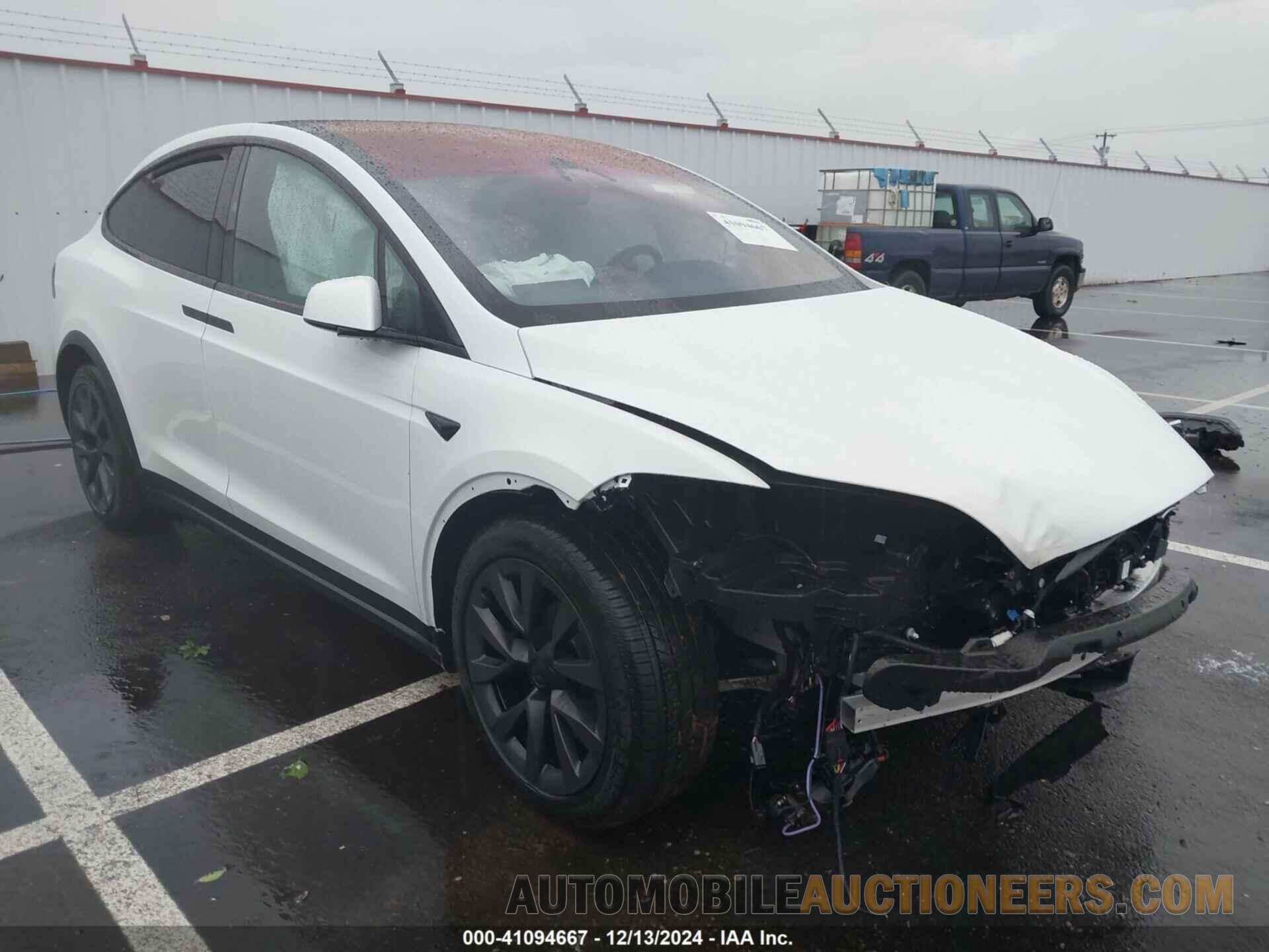 7SAXCDE53RF454066 TESLA MODEL X 2024