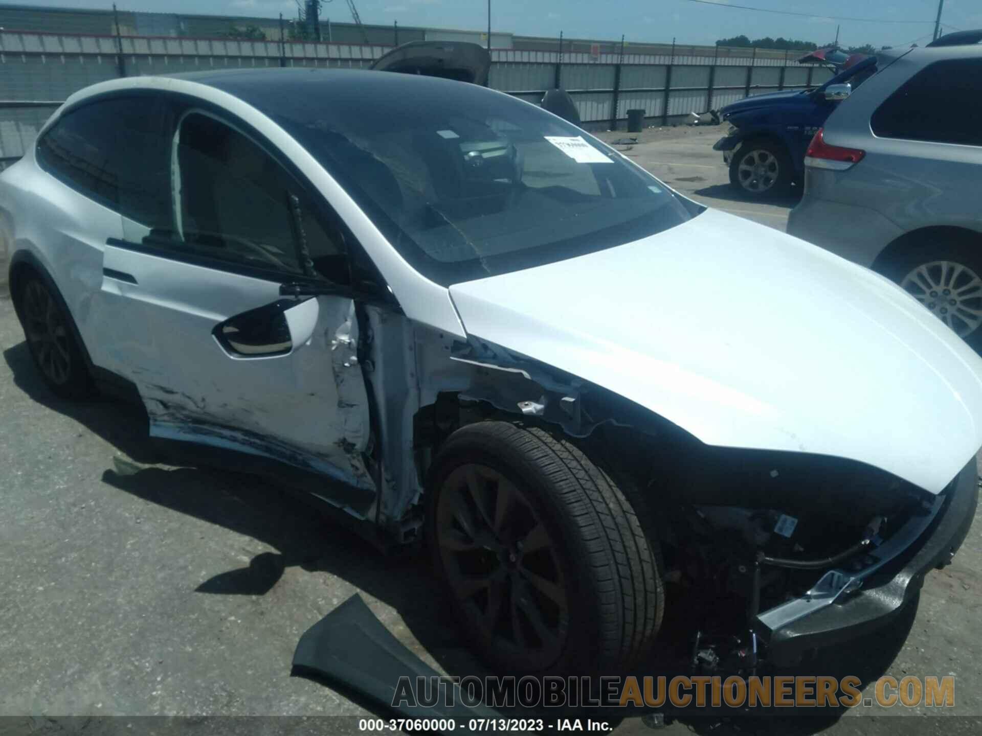 7SAXCDE56PF372880 TESLA MODEL X 2023