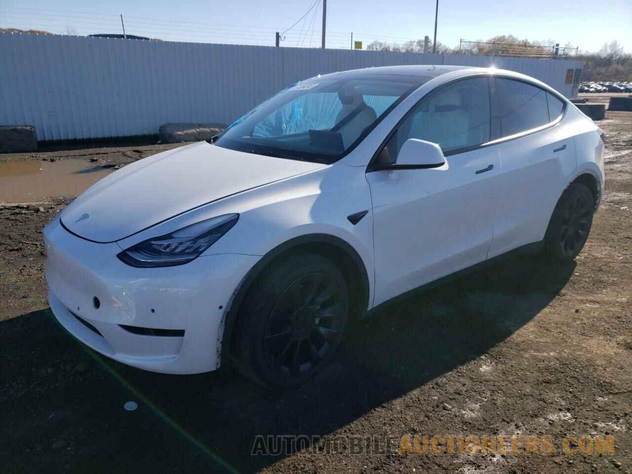 7SAYGAEE0NF339555 TESLA MODEL Y 2022