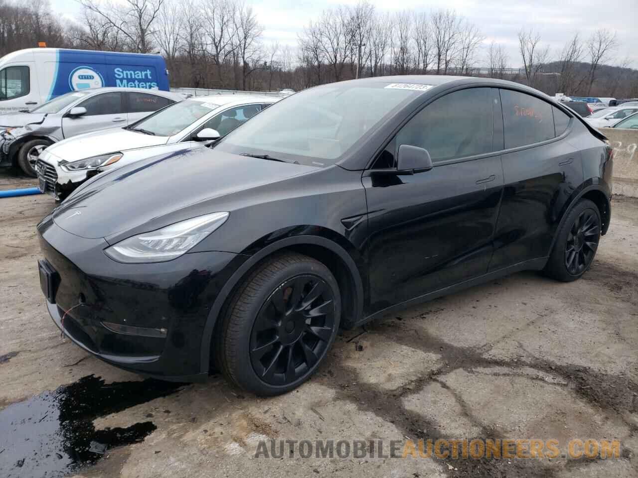 7SAYGAEE0NF381045 TESLA MODEL Y 2022