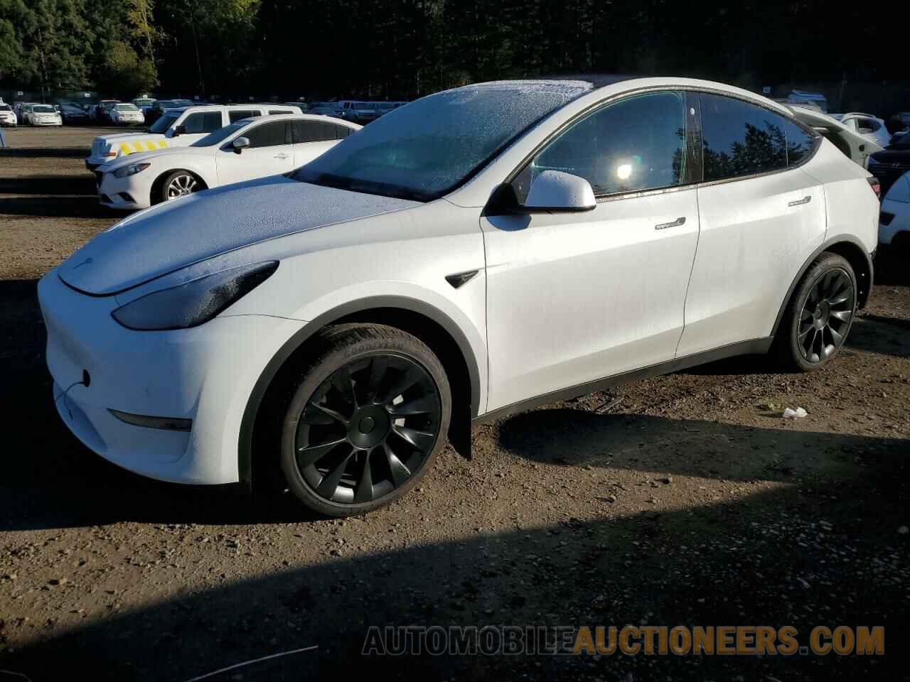 7SAYGAEE0NF515570 TESLA MODEL Y 2022